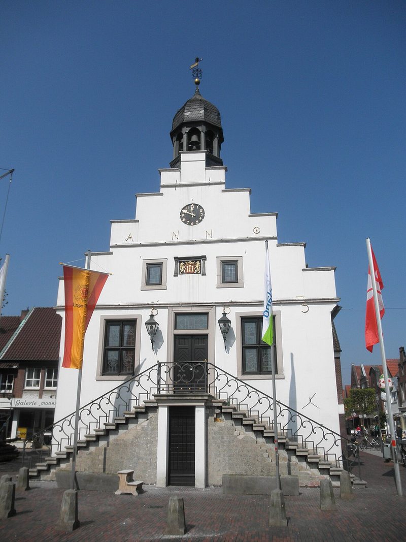 das historische Rathaus Lingen