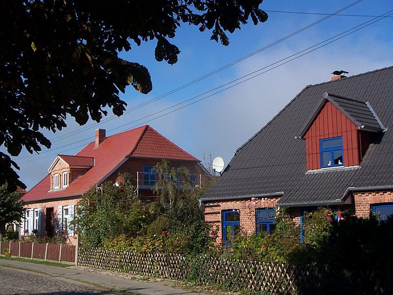 Kapit&auml;nsh&auml;user in D&auml;ndorf