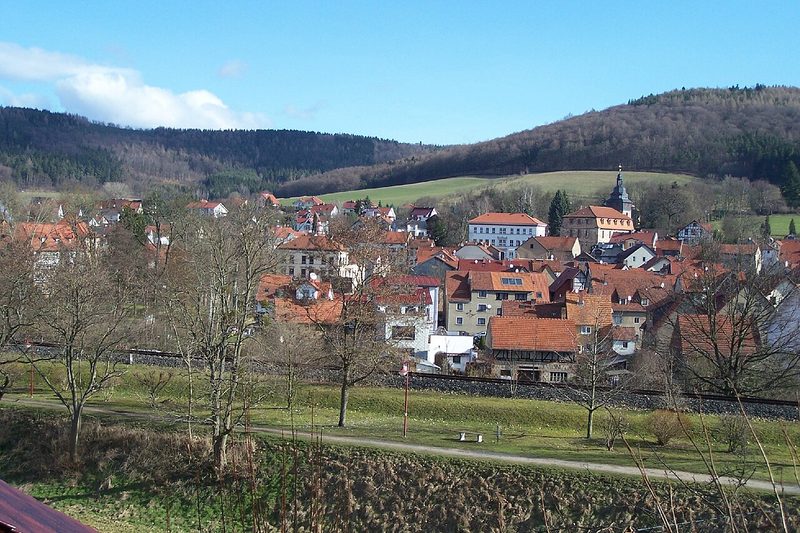 Das Stadtzentrum von Stadtlengsfeld von Westen gesehen.