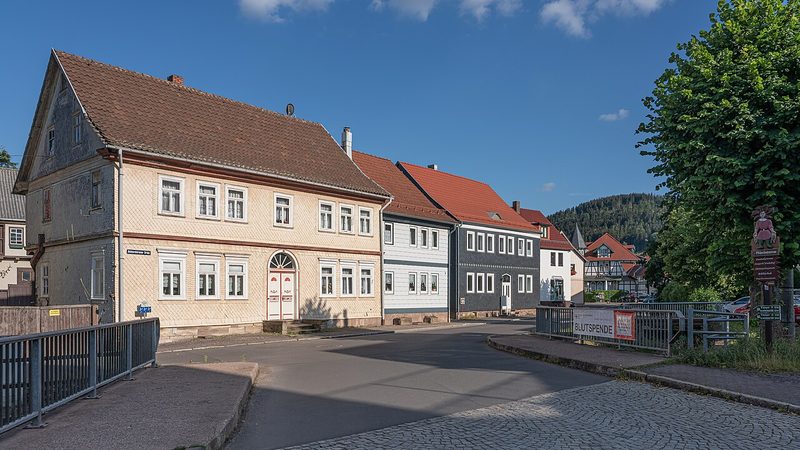 Reinhardsbrunner Stra&szlig;e in Bad Tabarz, Th&uuml;ringen, Deutschland