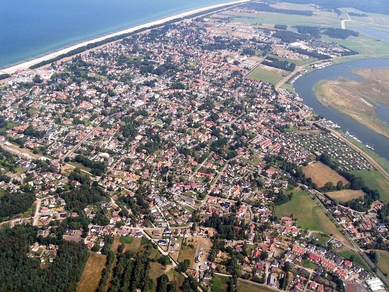 Luftbildaufnahme von Zingst (H&ouml;he 600 m)
